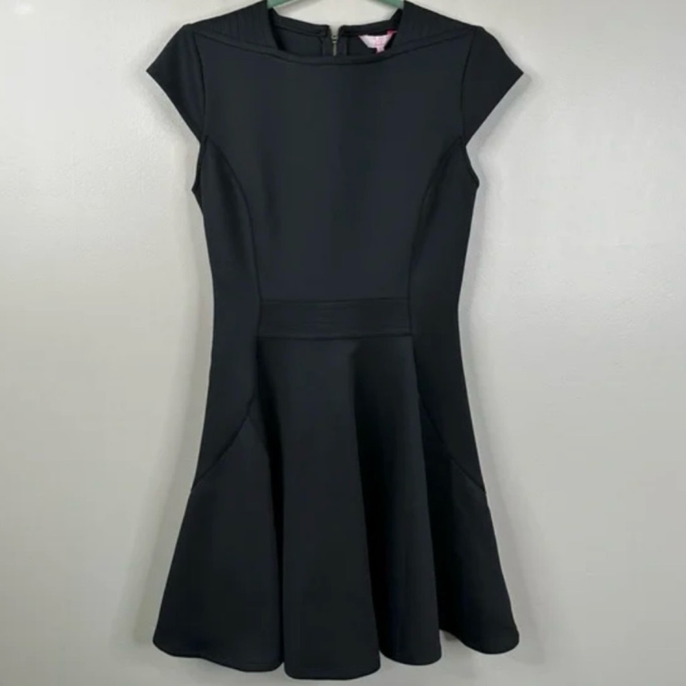 Ted Baker Black Cap Sleeve Mini Dress SIZE 8US - Picture 2 of 4